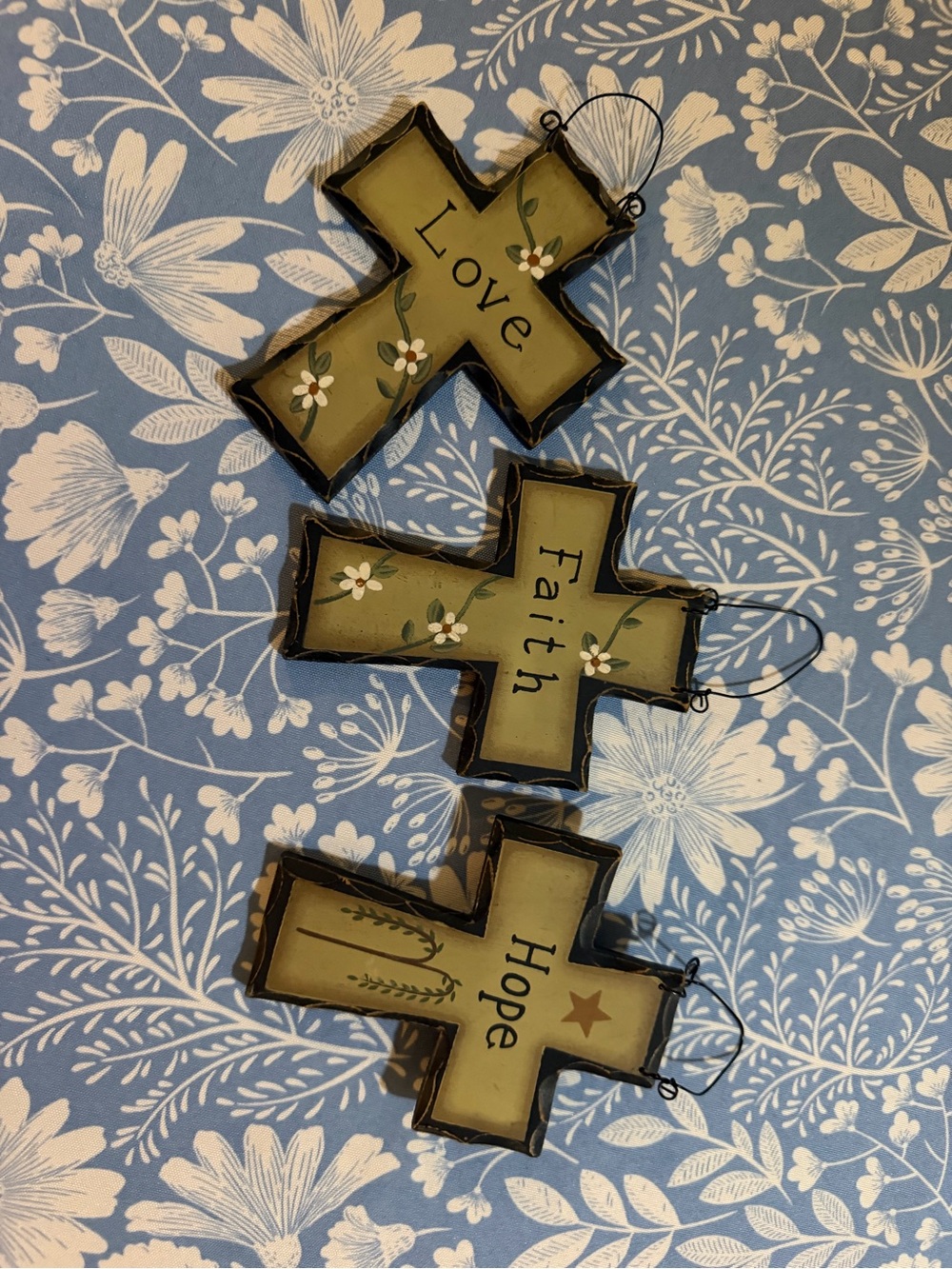 Love Faith Hope Wall Cross Trio - Green Decorative Wall Decor